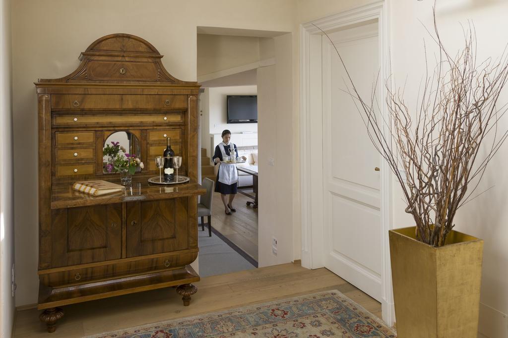 Residenza D'Epoca Home In Palace Florence Luaran gambar