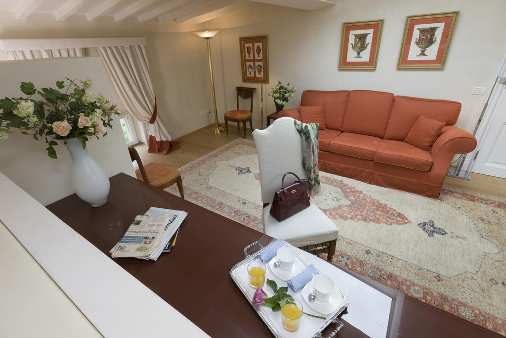Residenza D'Epoca Home In Palace Florence Bilik gambar