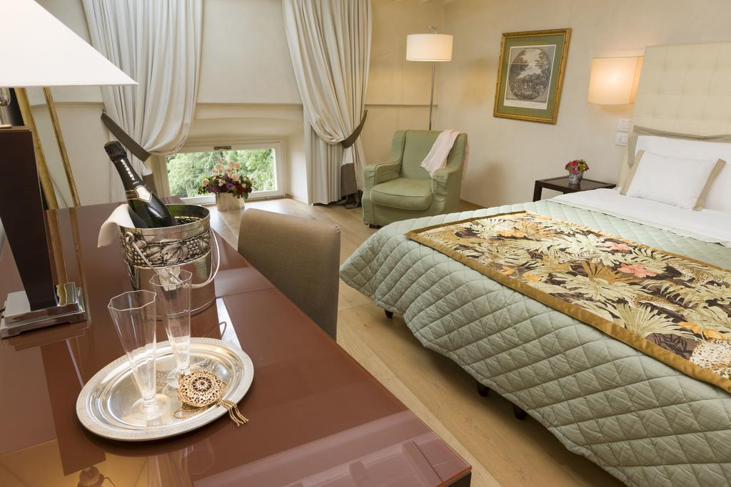 Residenza D'Epoca Home In Palace Florence Bilik gambar