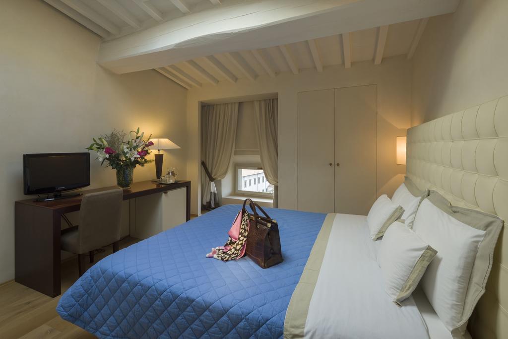 Residenza D'Epoca Home In Palace Florence Bilik gambar
