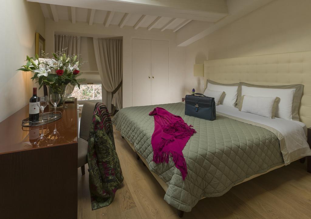 Residenza D'Epoca Home In Palace Florence Bilik gambar